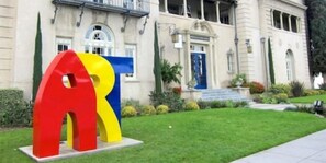Children's activities - Marriott Riverside at the Convention Center (Riverside)