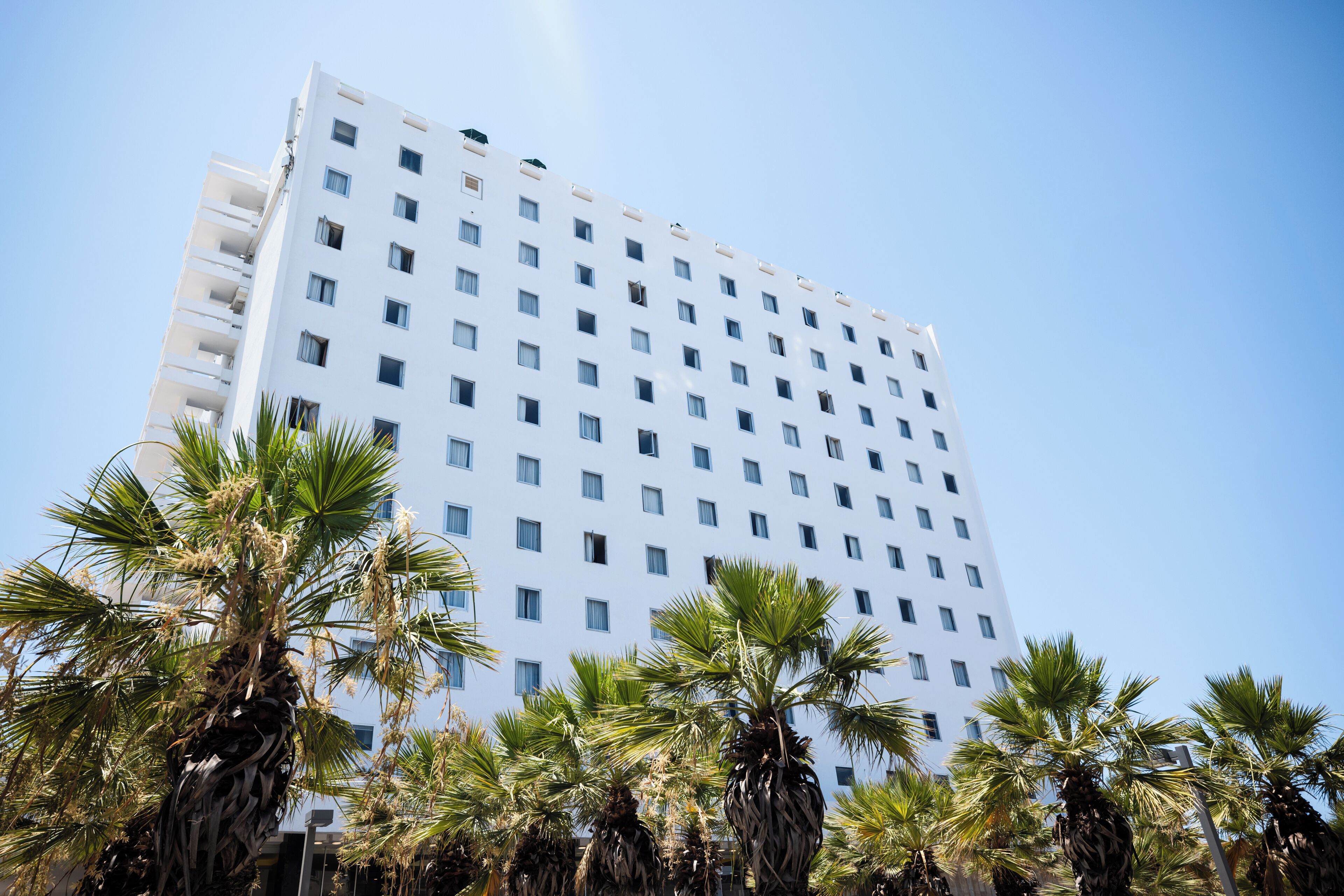 Photo - Grand Beach Hotel