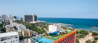 Grand Beach Hotel