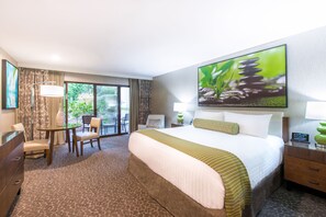 Down comforters, in-room safe, laptop workspace, blackout drapes