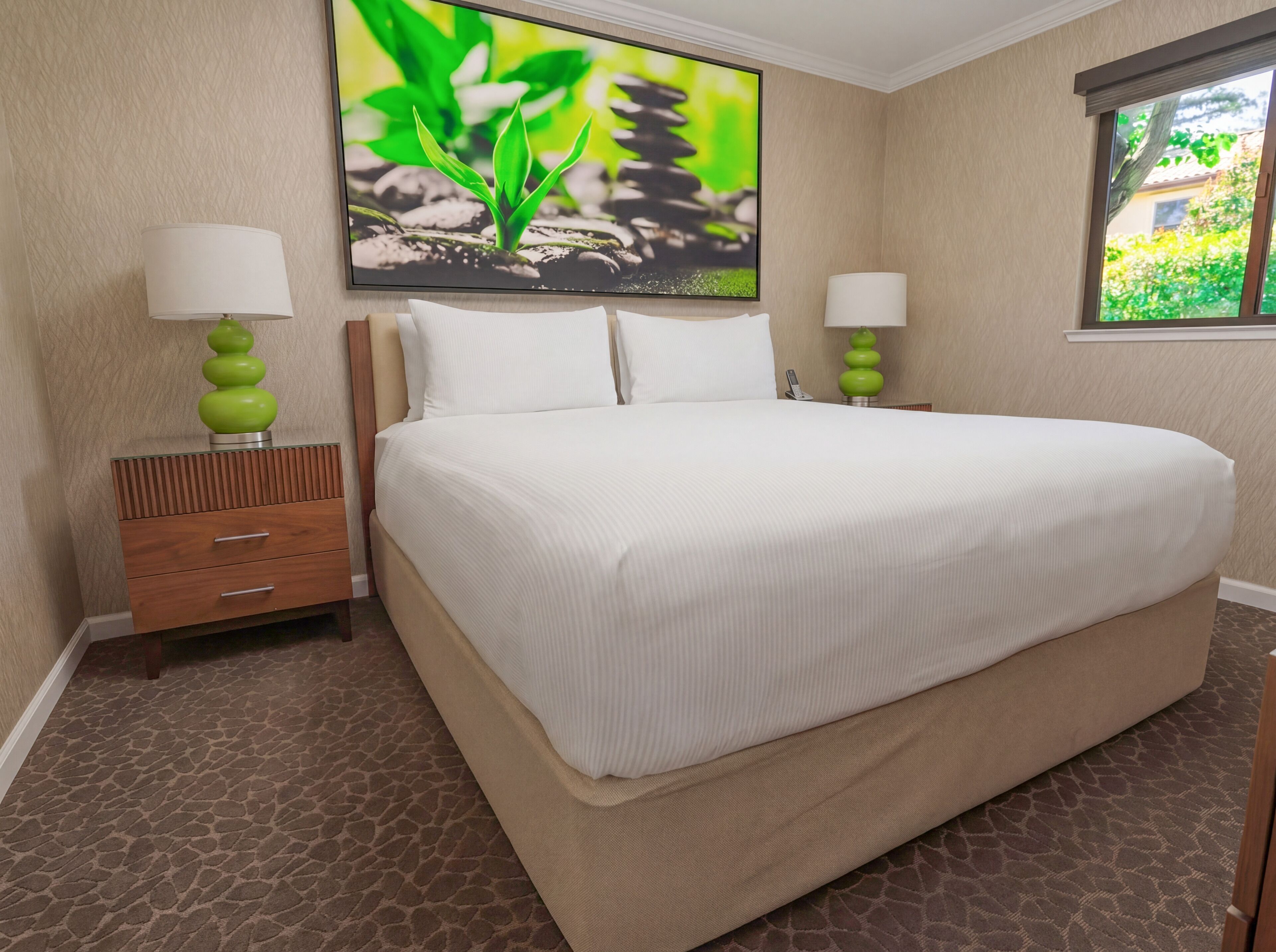 Suite, 1 King Bed | Down comforters, in-room safe, laptop workspace, blackout drapes
