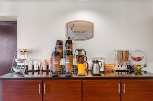 Desayuno continental incluido todos los días 