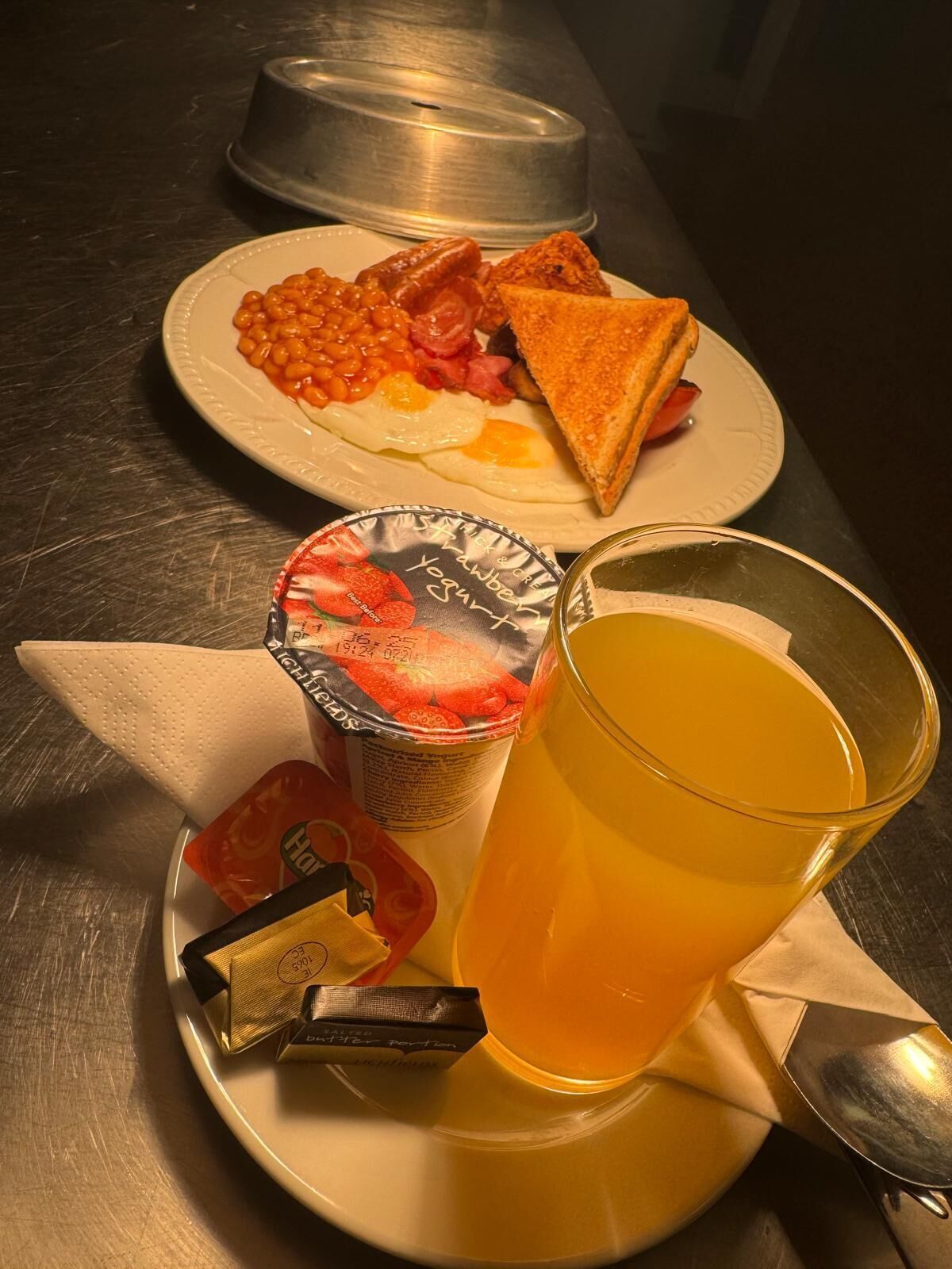 Photo - OYO The Chiltern Hotel