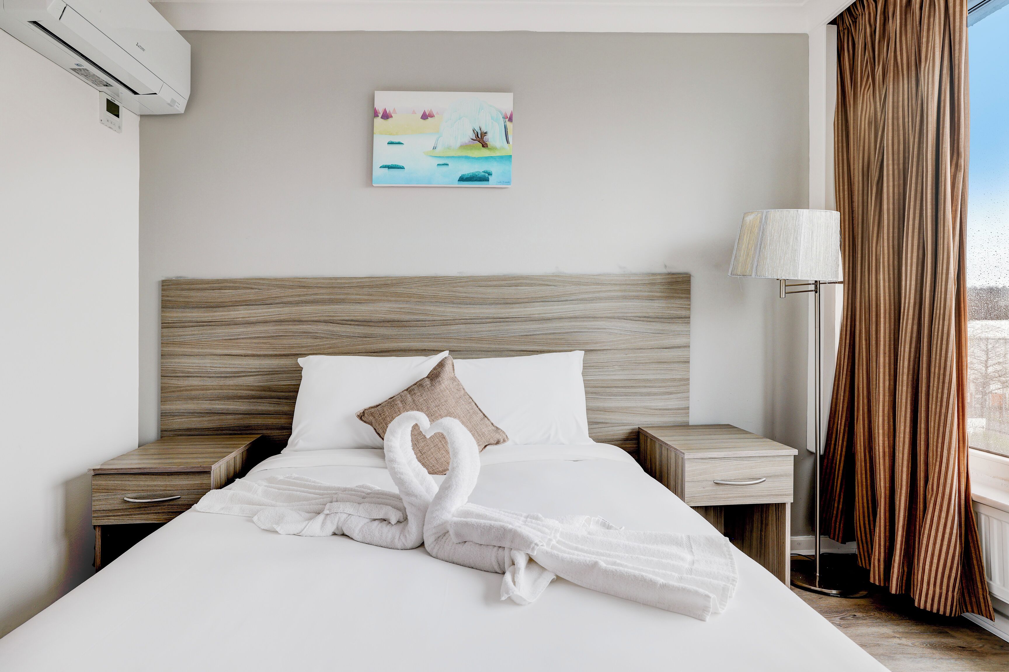 Photo - OYO The Chiltern Hotel