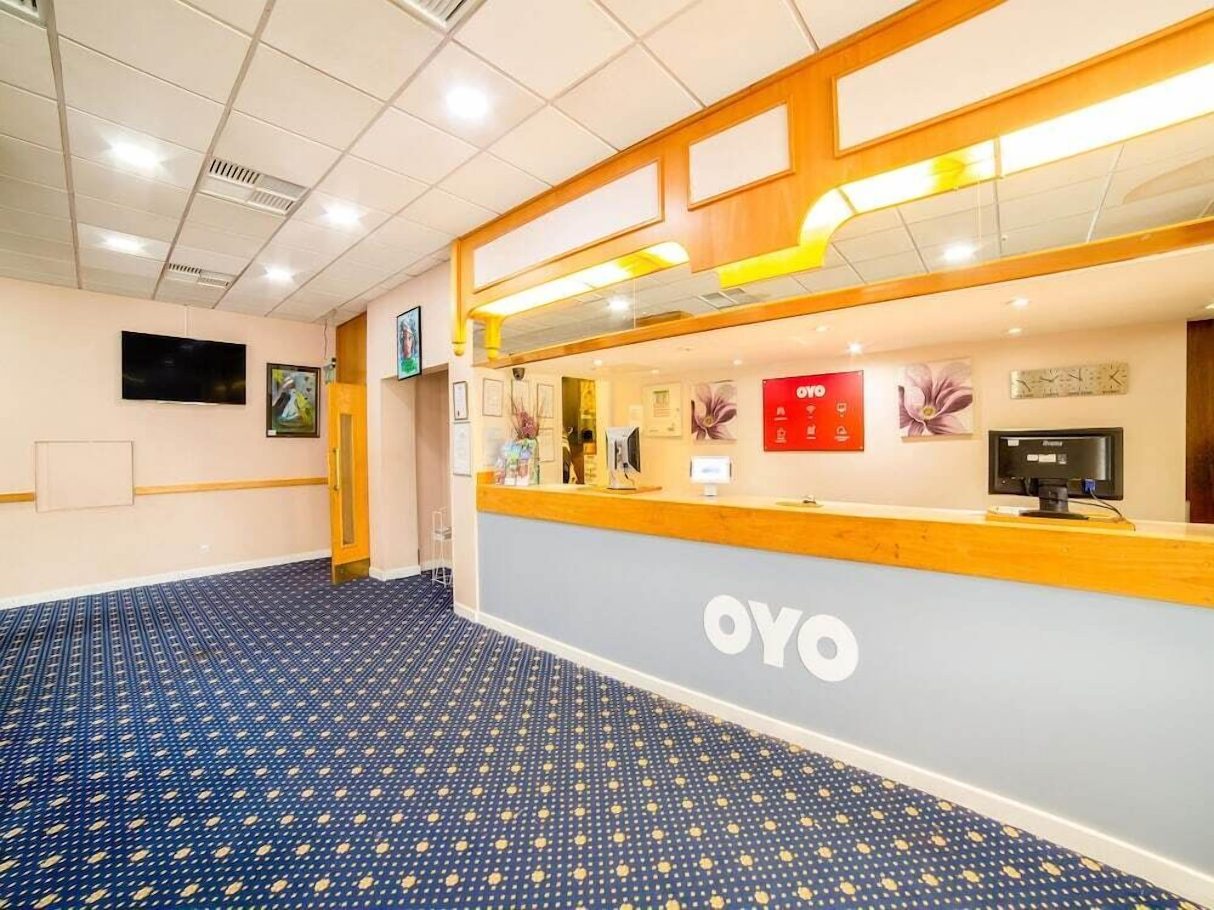 Photo - OYO The Chiltern Hotel