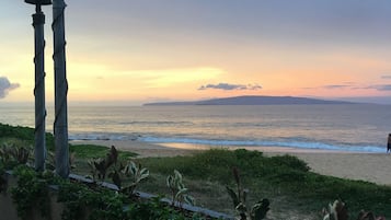Suite, 1 Bedroom, Non Smoking, Ocean View (First Floor) | Beach/ocean view