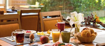 卡爾斯魯厄萊昂納多酒店