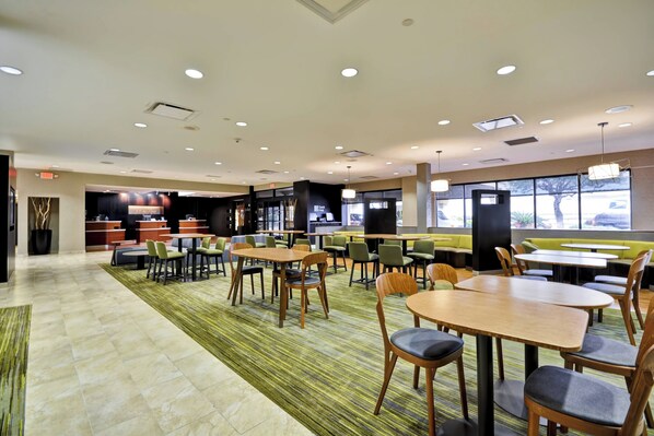 Lobby - Courtyard by Marriott Houston I-10 West/Energy Corridor (Houston)