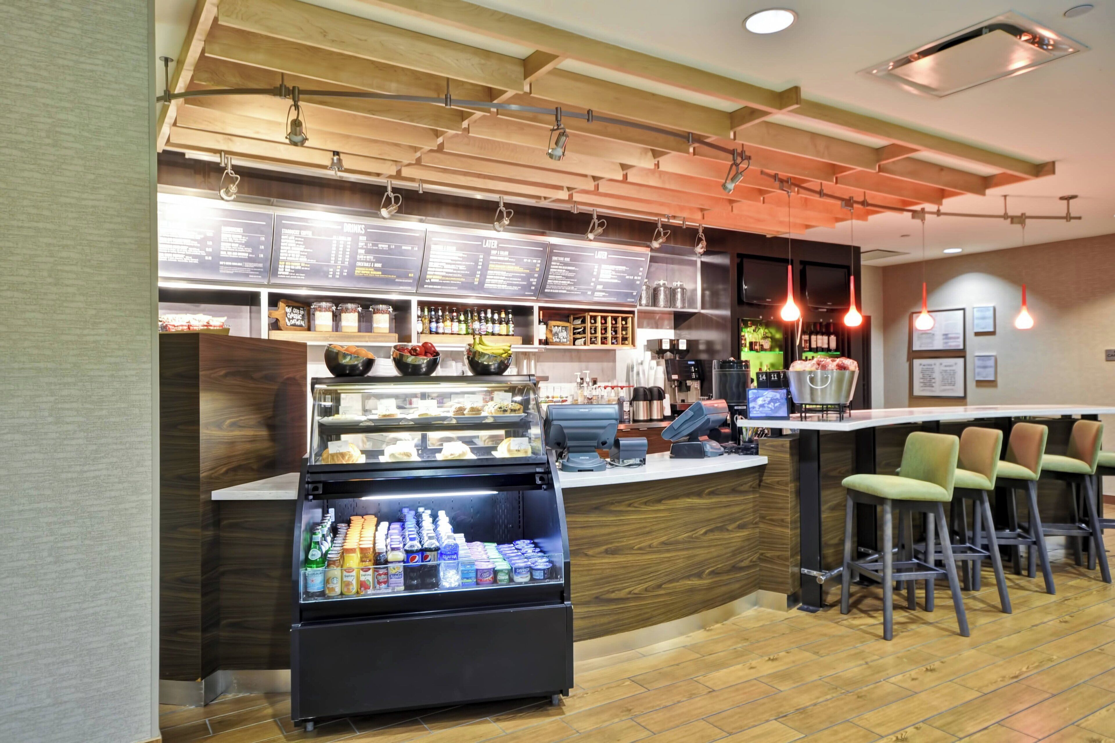 Breakfast and dinner served