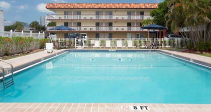 Baymont by Wyndham Sarasota