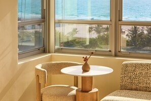 Room, 1 King Bed, Oceanfront