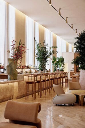 3 bars/lounges, cocktail bar, lobby lounge, cocktail bar - The Shelborne By Proper, a Member of Design Hotels (Miami Beach)