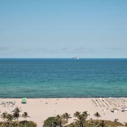 Private beach, white sand, free beach cabanas, sun loungers