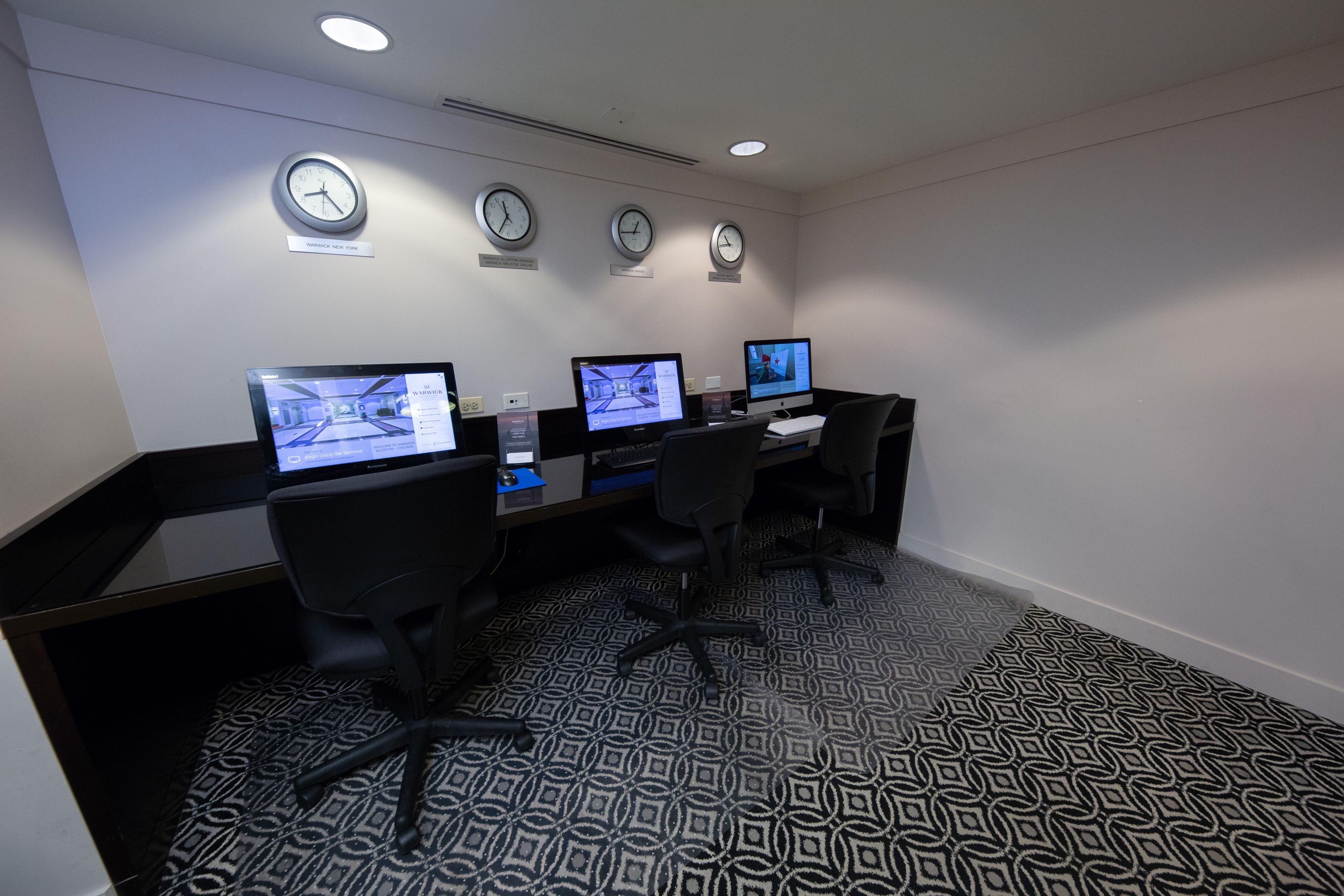 Photo - Warwick Allerton Chicago