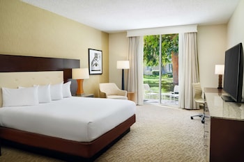 Hilton Oakland Airport