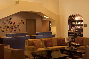 Reception - Embassy Suites by Hilton Flagstaff (Flagstaff)