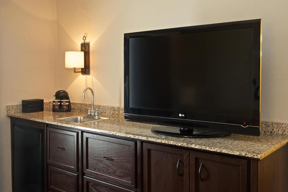 42-inch flat-screen TV with cable channels, TV
