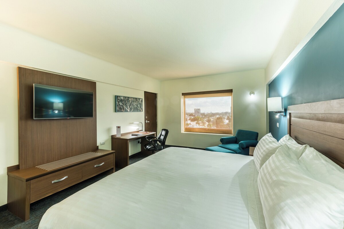 In-room safe, desk, blackout drapes, iron/ironing board