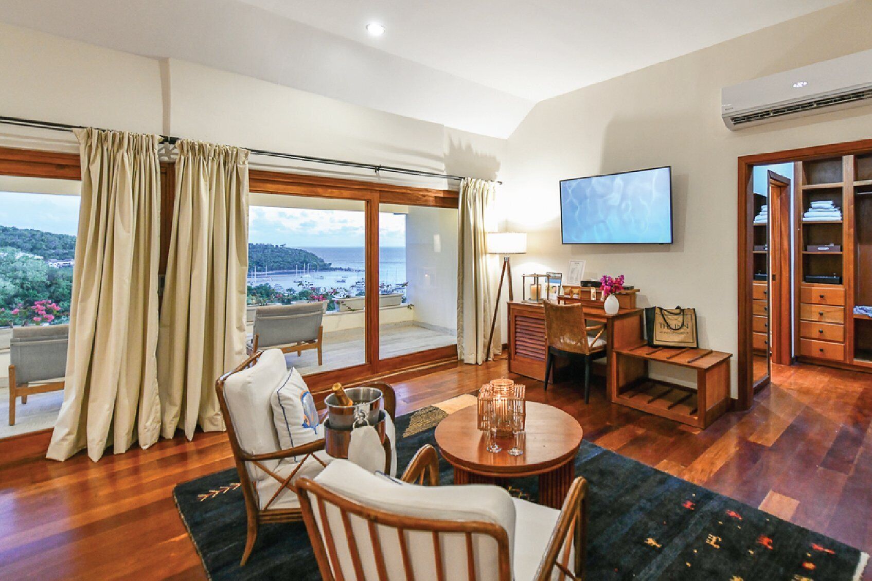 hillside pool suite | 1 bedroom, minibar, in-room safe, free wifi