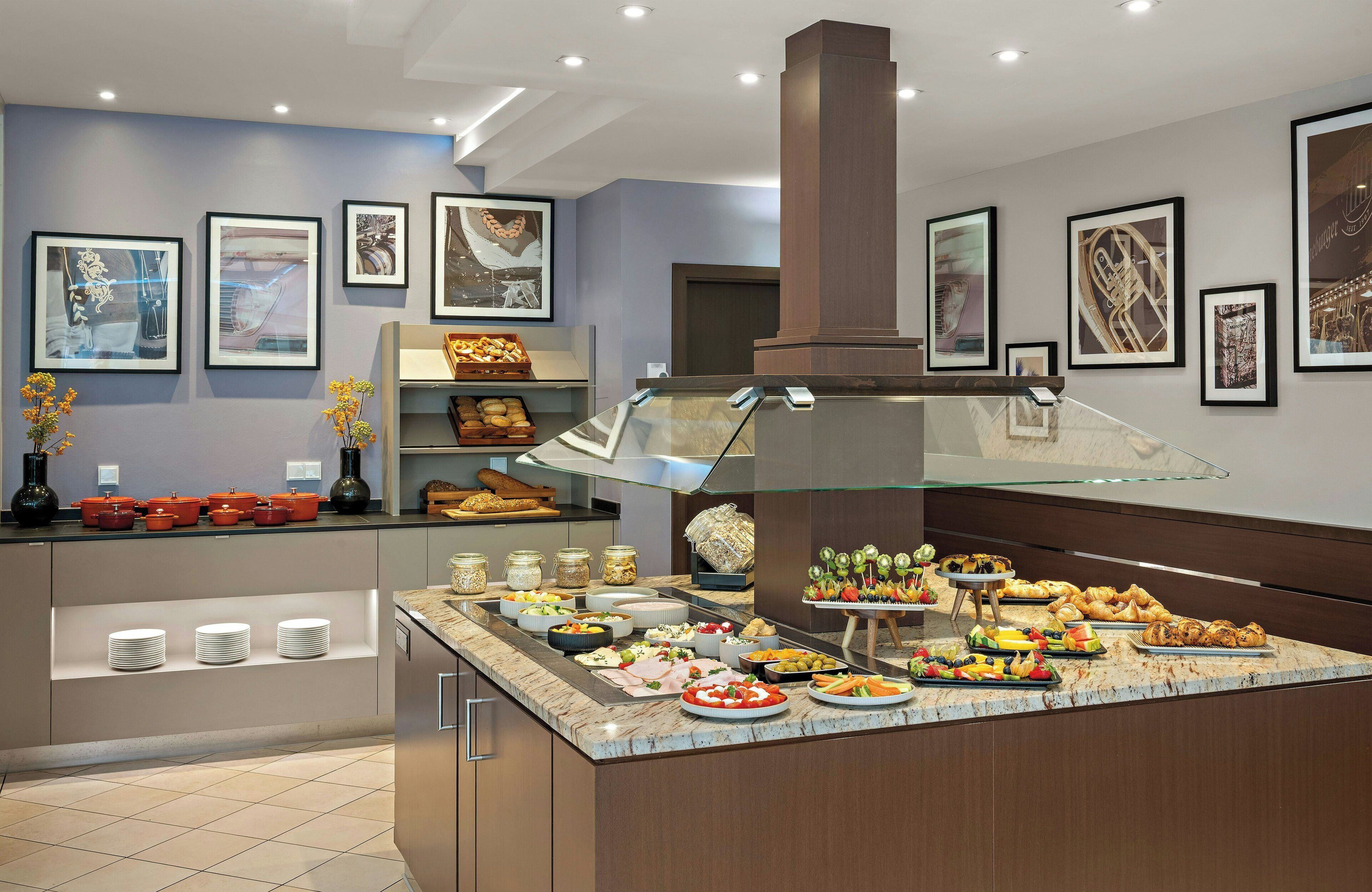 Tägliches Frühstücksbuffet gegen Gebühr
