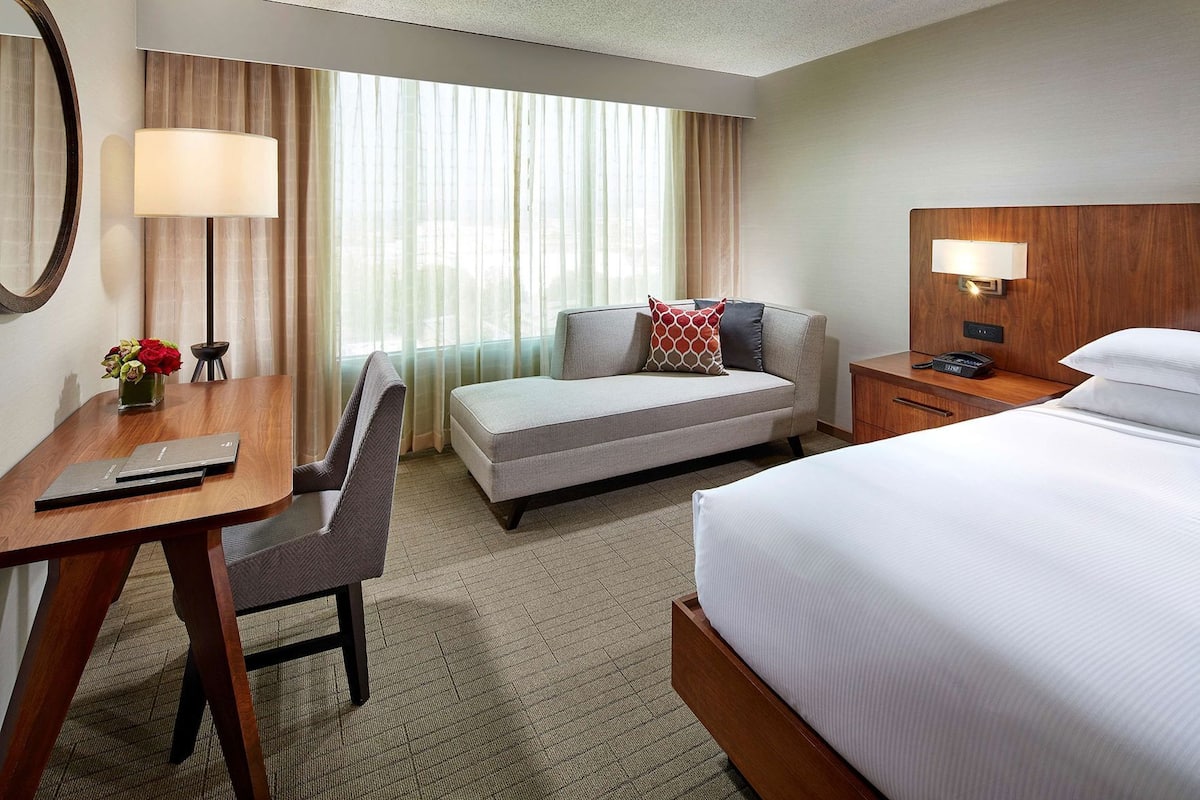 Premium bedding, down duvets, pillow-top beds, in-room safe