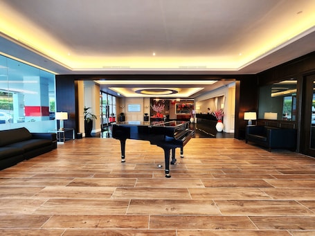 Lobby lounge. The Palace Hotel Kota Kinabalu