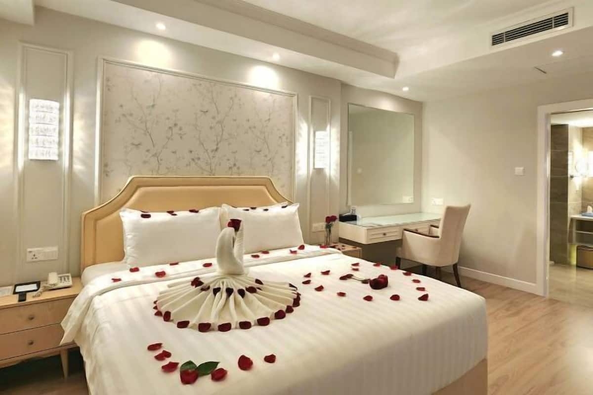 1 bedroom, minibar, in-room safe, desk