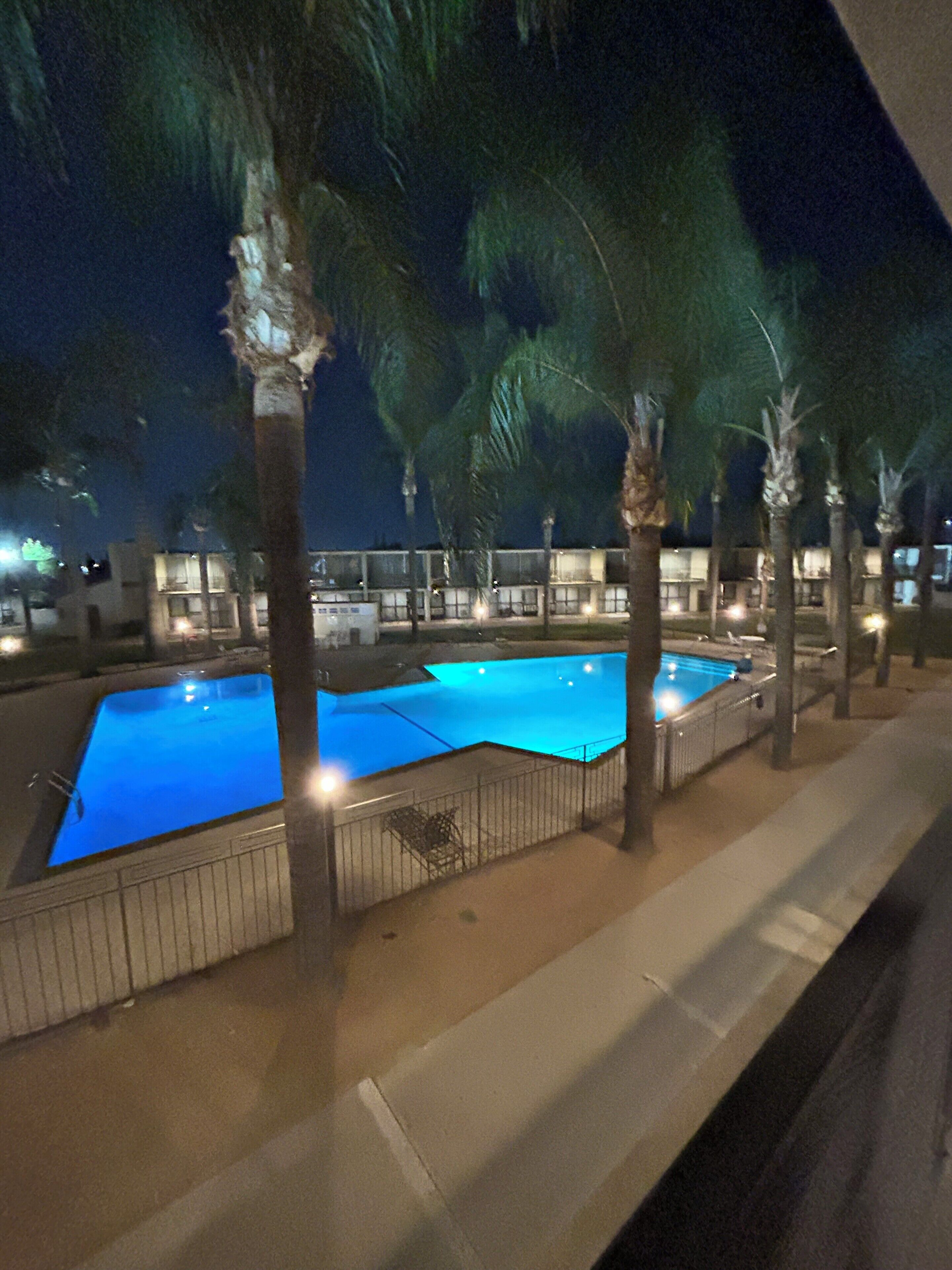 Photo - Valley Inn
