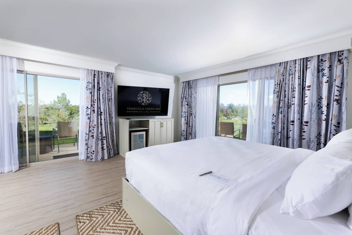 Premium Room, 1 King Bed, Corner | 1 bedroom, premium bedding, pillow-top beds, blackout curtains