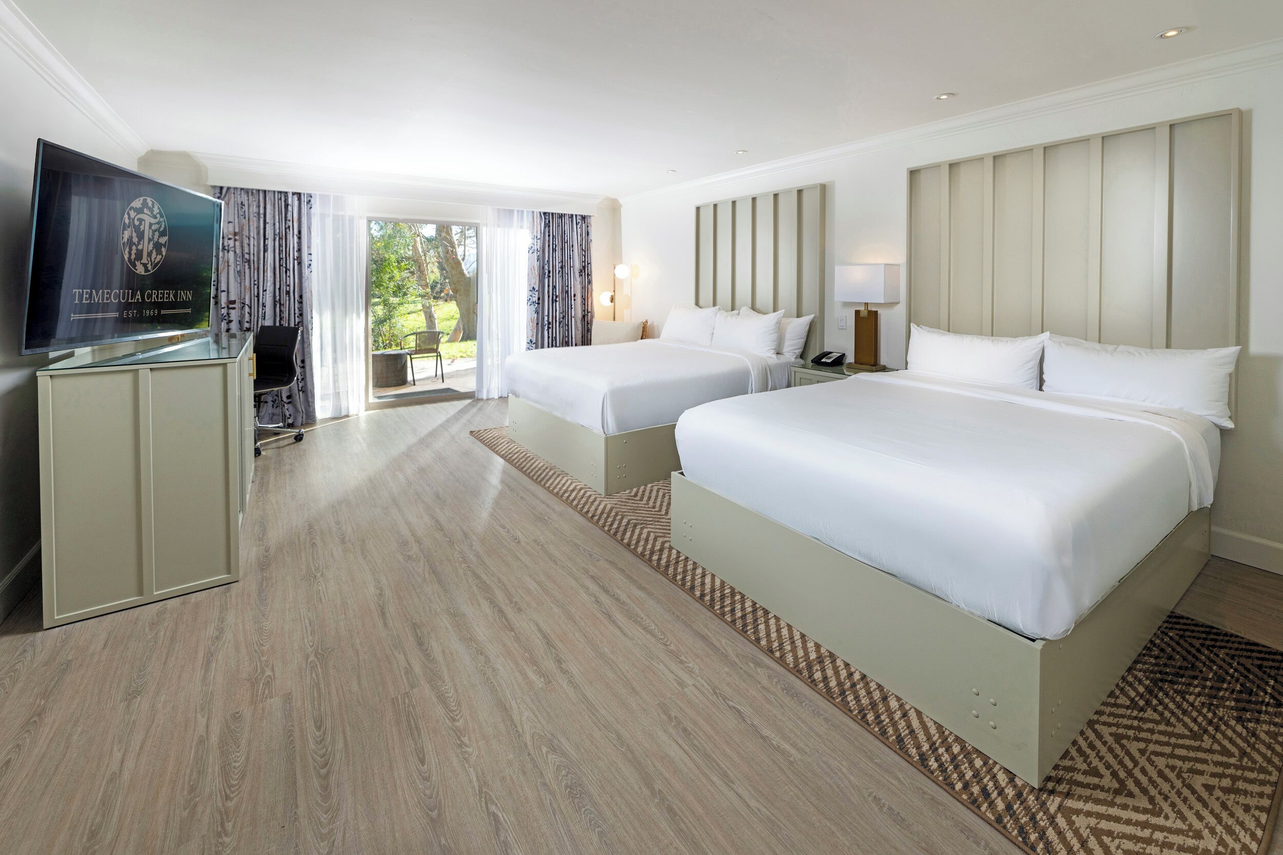 Deluxe Room, 2 Queen Beds