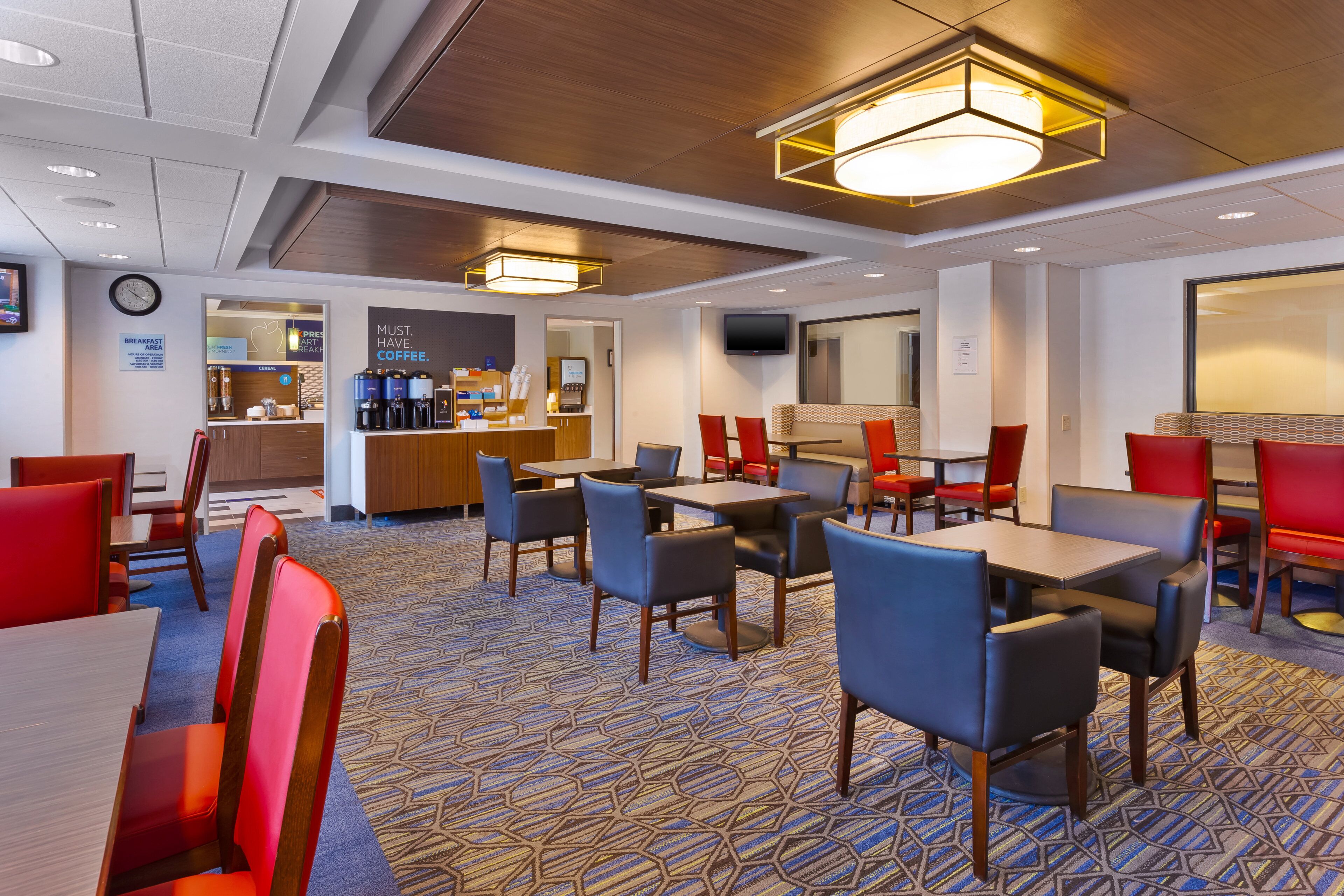 包含每日自助早餐