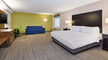 Standard Room, 1 King Bed with Sofa bed | In-room safe, desk, blackout drapes, iron/ironing board