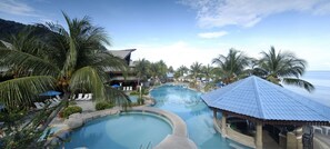 Outdoor pool, pool loungers - Berjaya Tioman Resort (Tioman Island)