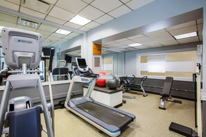 Fitness facility - DoubleTree by Hilton Chicago - Alsip (Alsip)