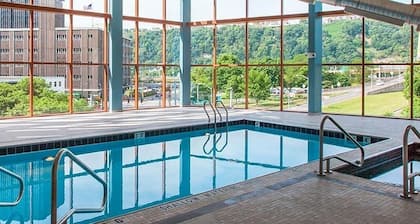 Wyndham Grand Pittsburgh Downtown