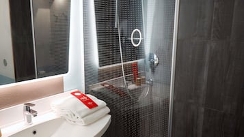 Standard Double Room, Multiple Beds | Premium bedding, desk, soundproofing, iron/ironing board