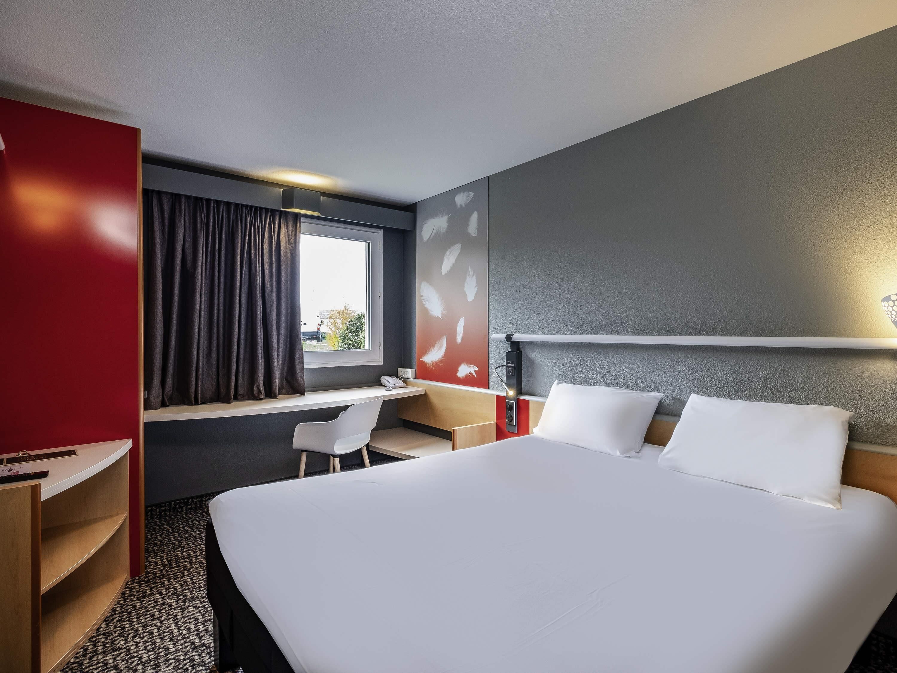 Standard-Doppelzimmer, 1 Doppelbett | Hochwertige Bettwaren, Schreibtisch, schallisolierte Zimmer