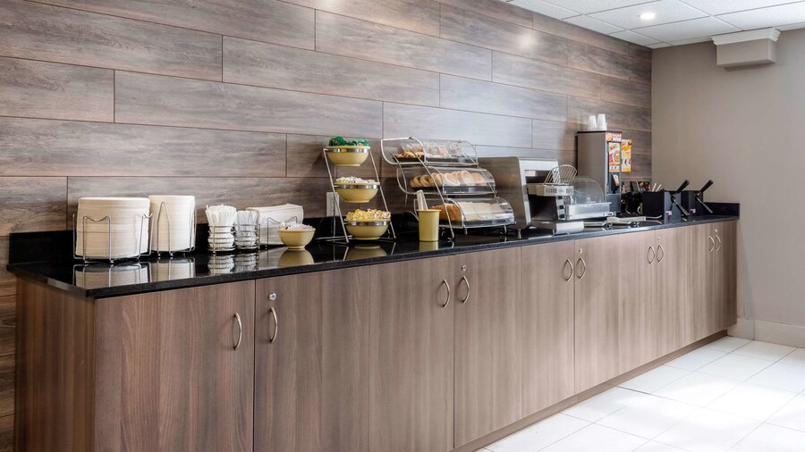 Quality Suites Quebec