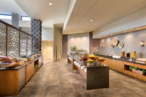 Daily full breakfast for a fee - DoubleTree Resort by Hilton Paradise Valley - Scottsdale (Scottsdale)