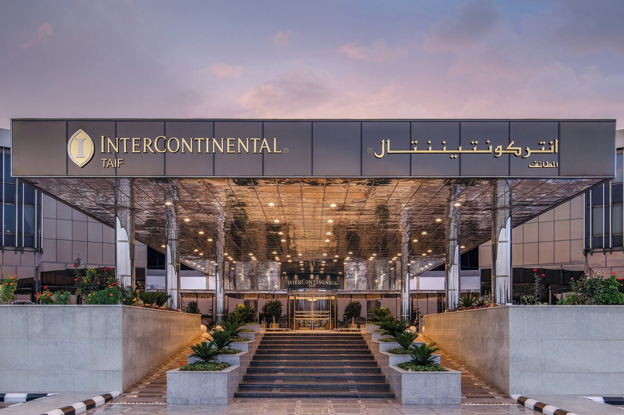 5 Star Hotels