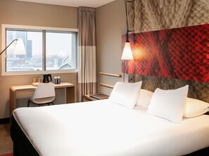 Chambre, 1 lit double, vue fleuve