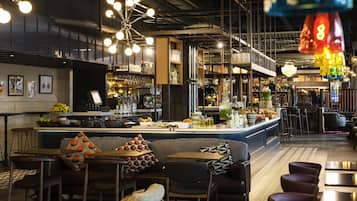 Bar (en la propiedad)