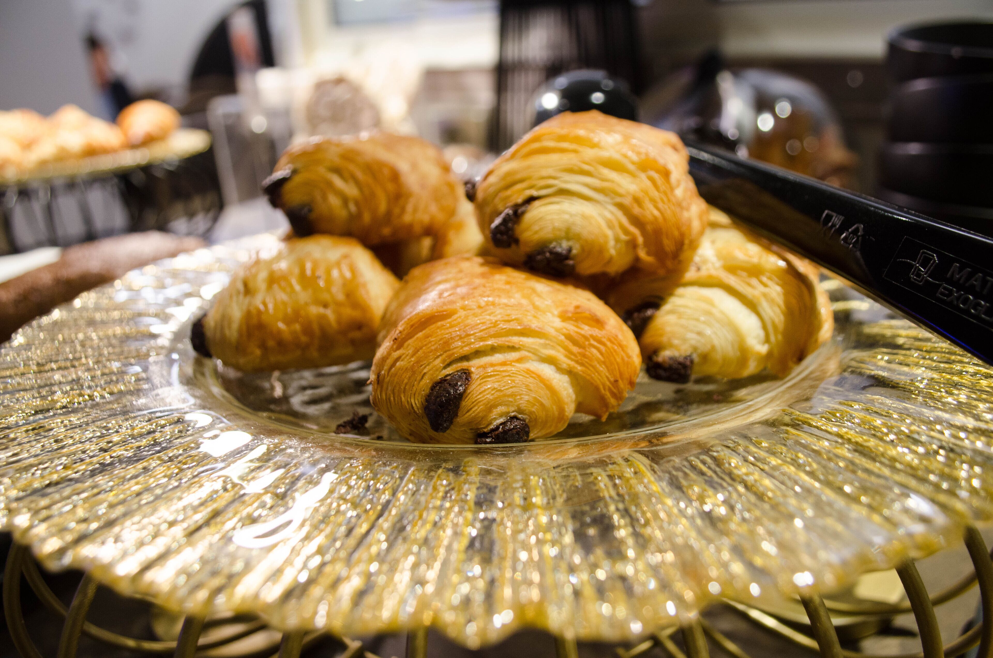 daily buffet breakfast (eur 21 per person)