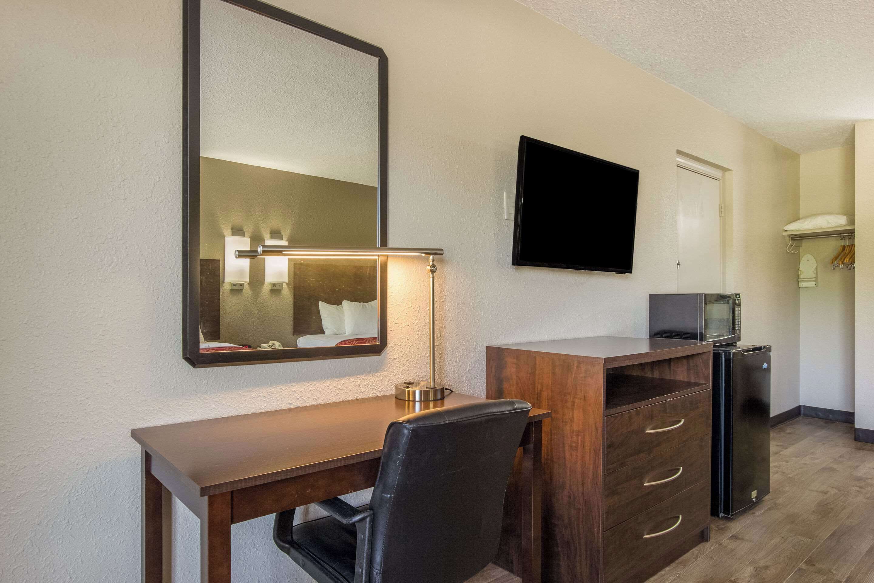 Desk, blackout curtains, iron/ironing board, free WiFi