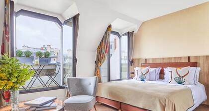 Plaza Tour Eiffel Hotel