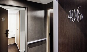 Deluxe Room (Family) | Premium bedding, minibar, in-room safe, individually decorated