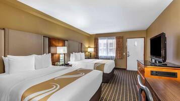 标准房, 2 张大床, 无烟房 | 办公桌、笔记本电脑工作区、遮光窗帘、熨斗/熨衣板