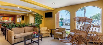 Quality Inn & Suites Westminster Seal Beach
