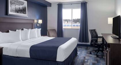 Travelodge Suites by Wyndham Saint John