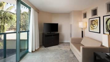 1 bedroom, in-room safe, desk, laptop workspace